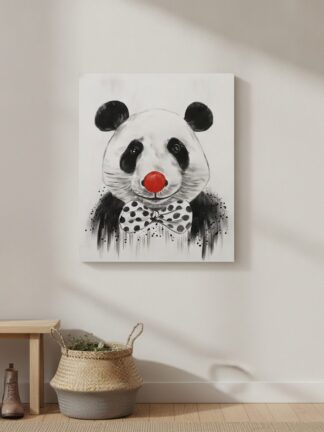 Panda — uppsatt i ett rum