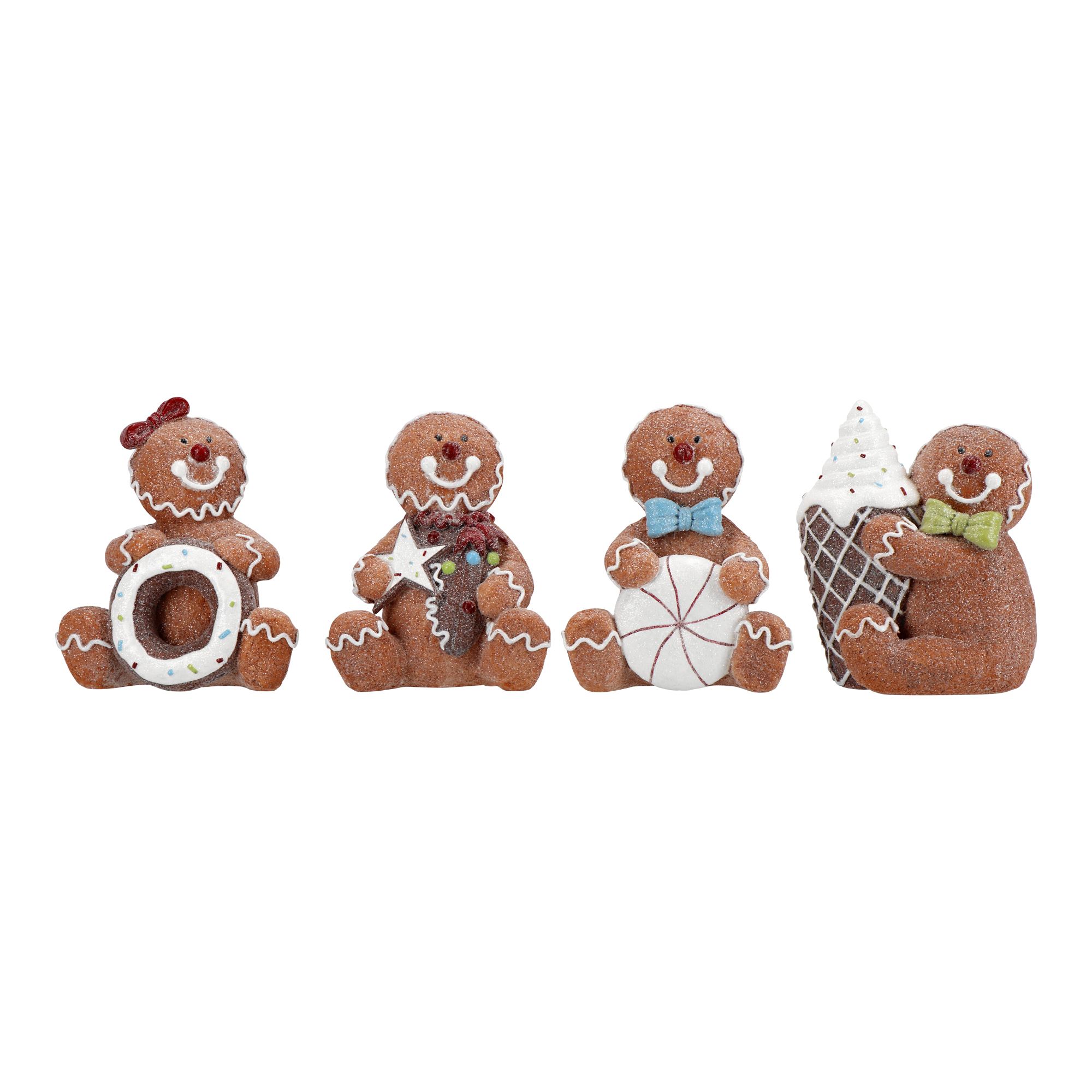 fyra leende pepparkaksgubbe julpynt i rad, dekorerade med vit glasyr och håller olika kakor och en glass