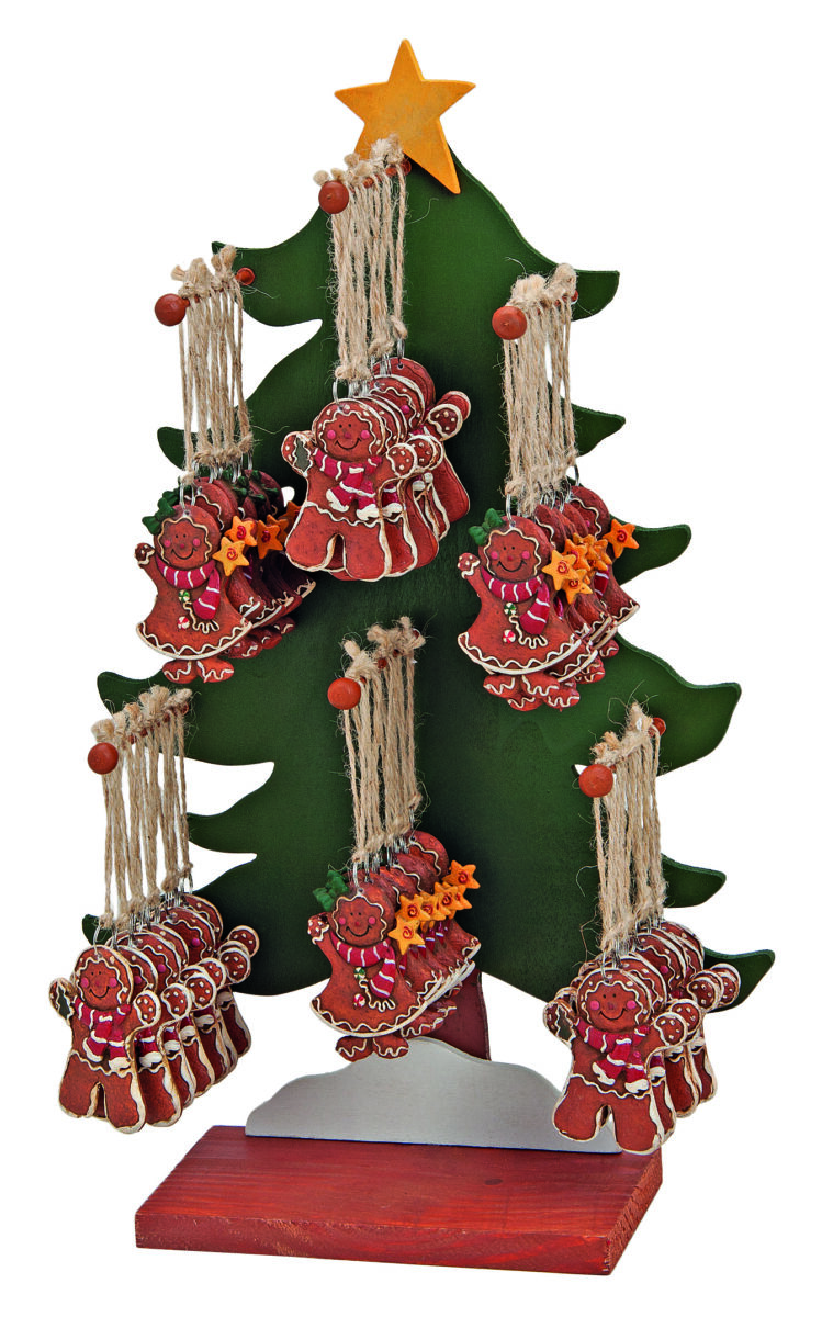 grön trädformad display med hängande pepparkaksfigurer 9 cm i flera grupper på snören, dekorerade med röda detaljer.