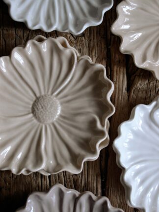 Majas Blomstra fat Sand 15x4,7 cm
