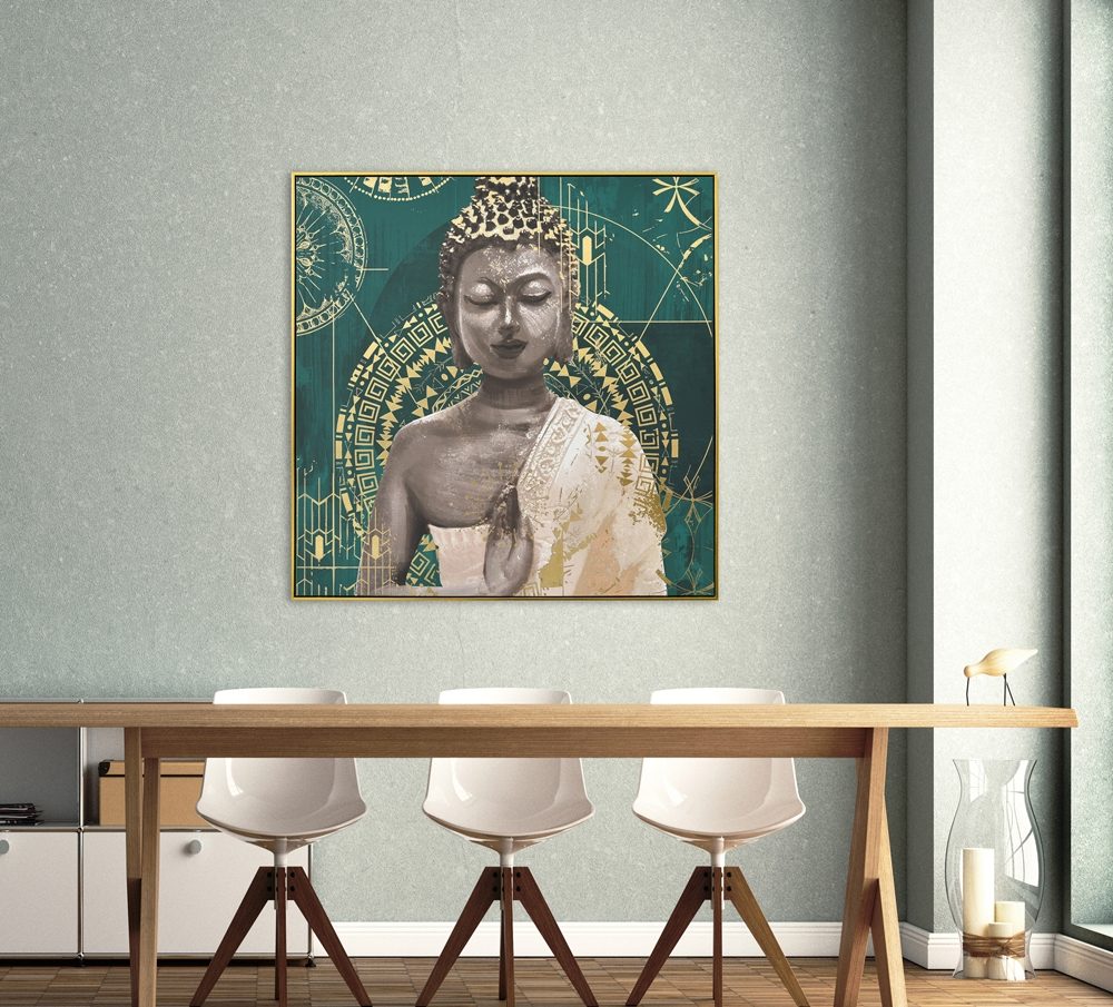 mediterande buddha — uppsatt i ett rum
